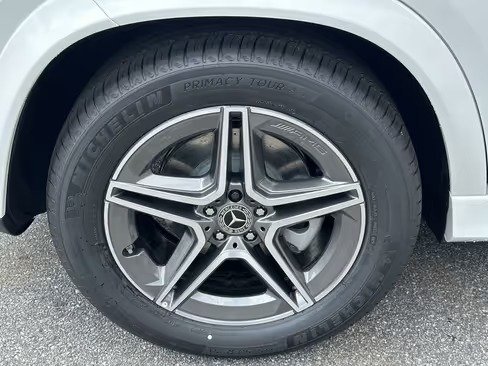 صورة السيارة