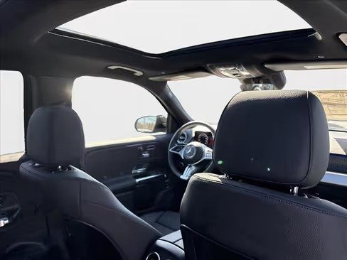 صورة السيارة