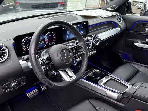 صورة السيارة