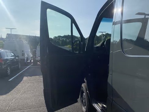 صورة السيارة