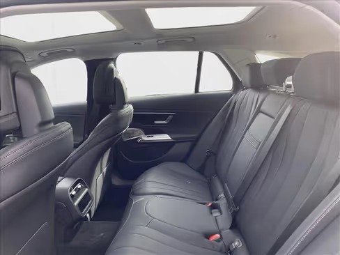 صورة السيارة