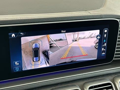 صورة السيارة