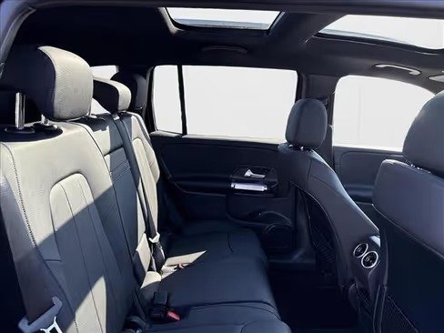 صورة السيارة