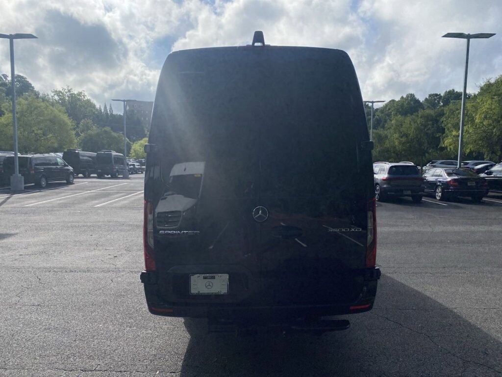 صورة السيارة