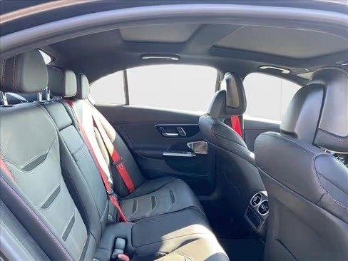 صورة السيارة