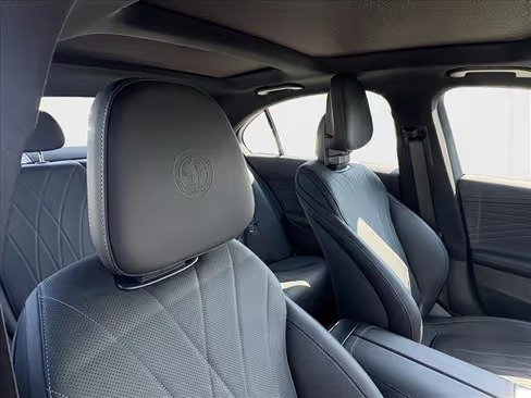 صورة السيارة