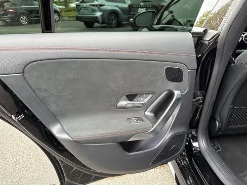 صورة السيارة