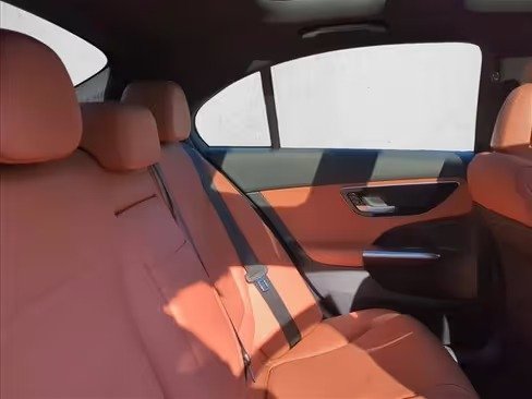 صورة السيارة