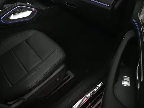 صورة السيارة