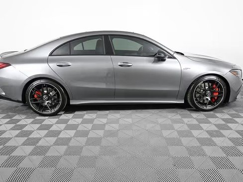 صورة السيارة