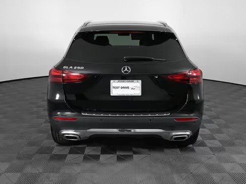 صورة السيارة