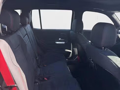 صورة السيارة