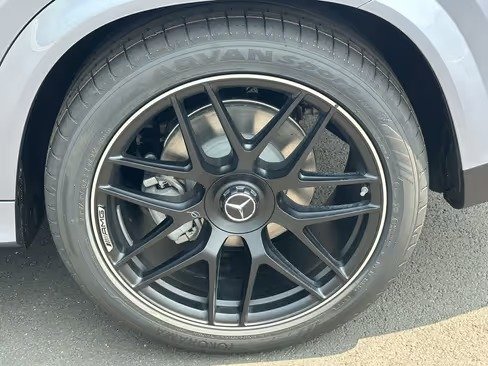 صورة السيارة