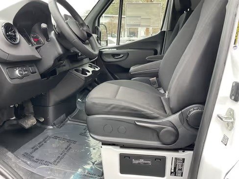 صورة السيارة