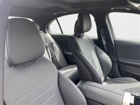 صورة السيارة