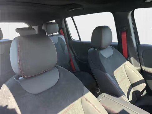 صورة السيارة