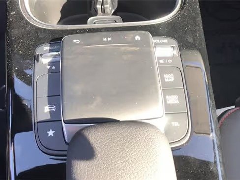 صورة السيارة