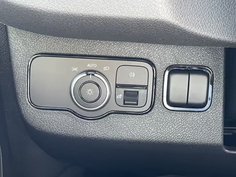 صورة السيارة