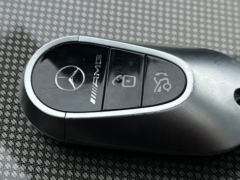 صورة السيارة