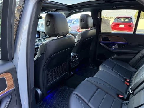 صورة السيارة