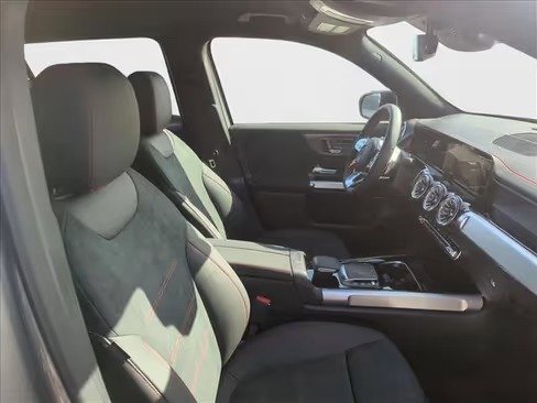 صورة السيارة