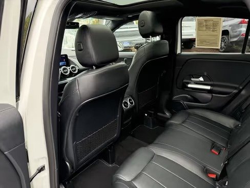 صورة السيارة