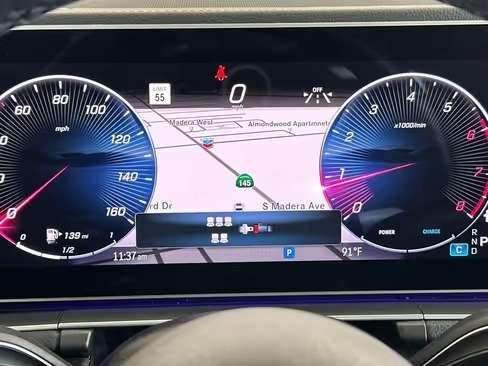 صورة السيارة