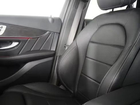 صورة السيارة