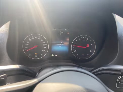 صورة السيارة