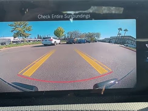 صورة السيارة