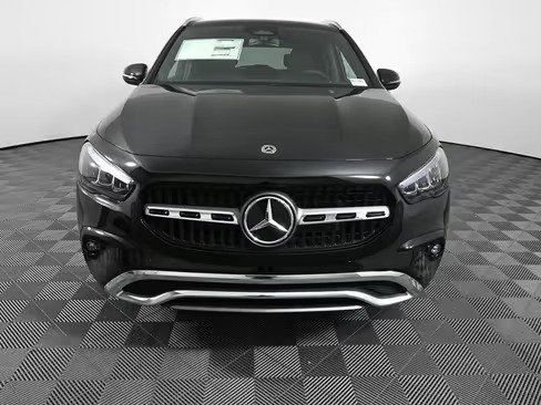 صورة السيارة