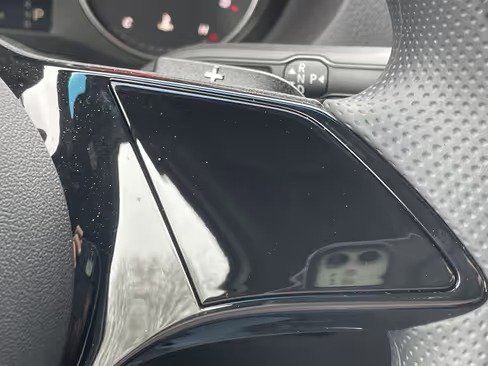 صورة السيارة