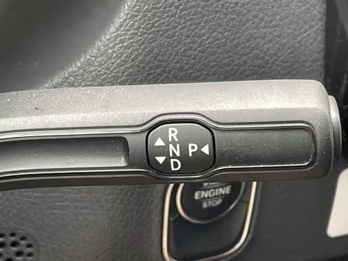 صورة السيارة