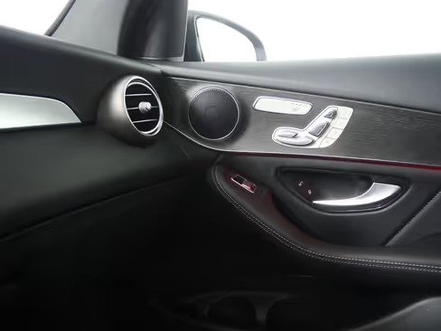 صورة السيارة