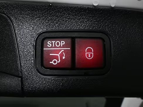 صورة السيارة