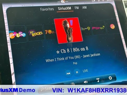 صورة السيارة