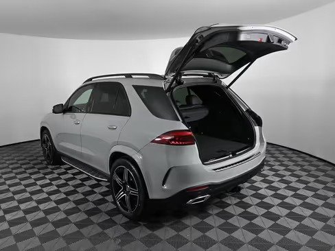 صورة السيارة