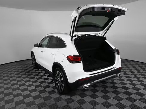 صورة السيارة