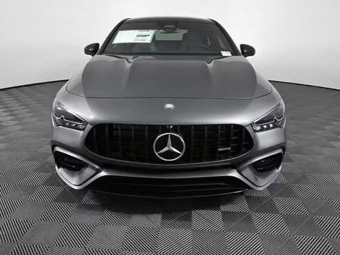 صورة السيارة