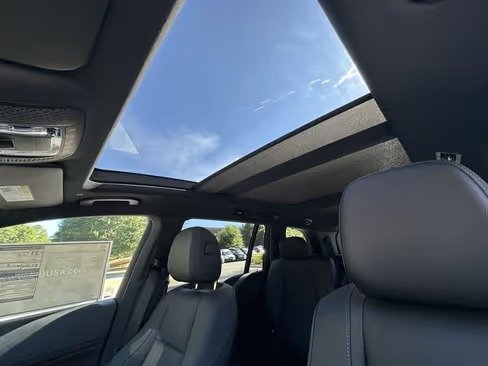 صورة السيارة