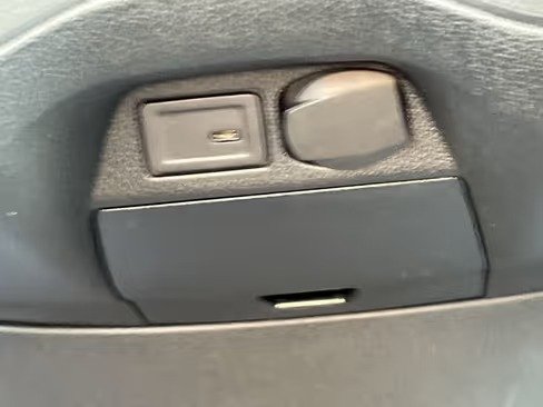 صورة السيارة