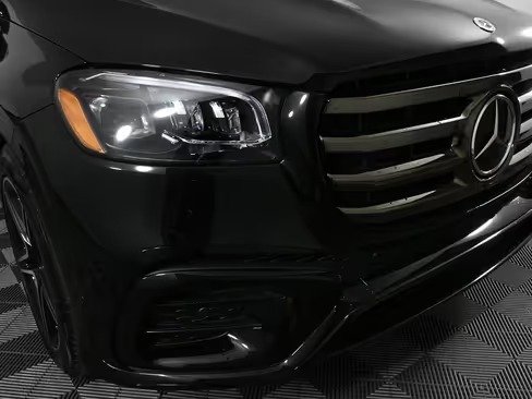 صورة السيارة