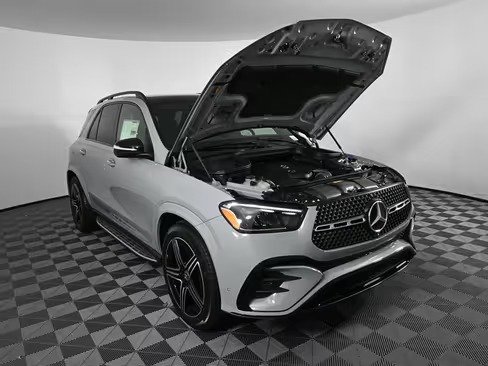 صورة السيارة