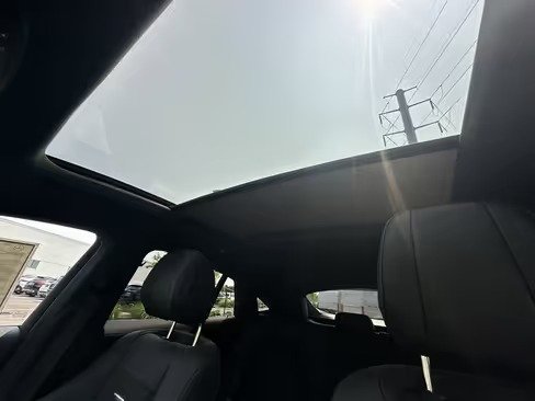 صورة السيارة