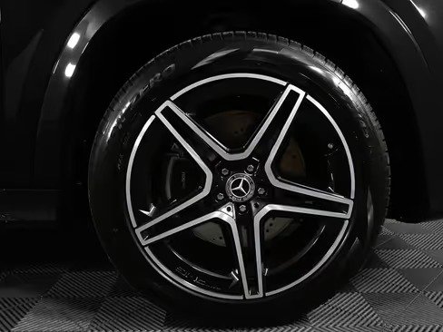 صورة السيارة