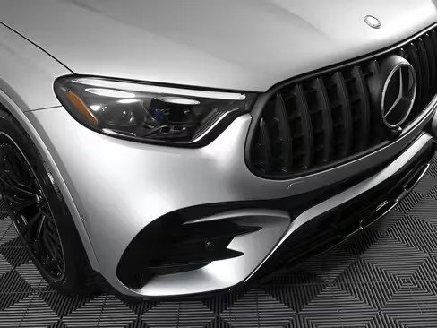 صورة السيارة