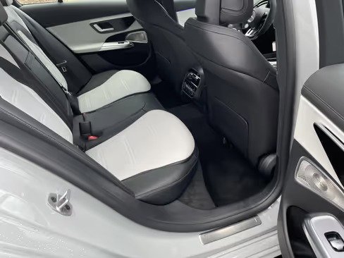 صورة السيارة