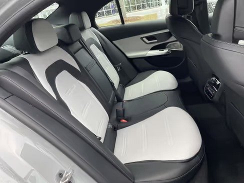 صورة السيارة