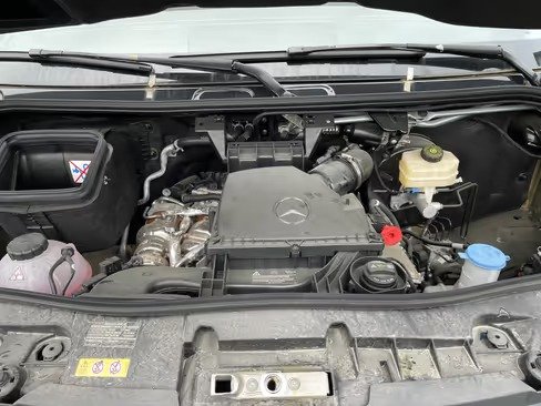 صورة السيارة