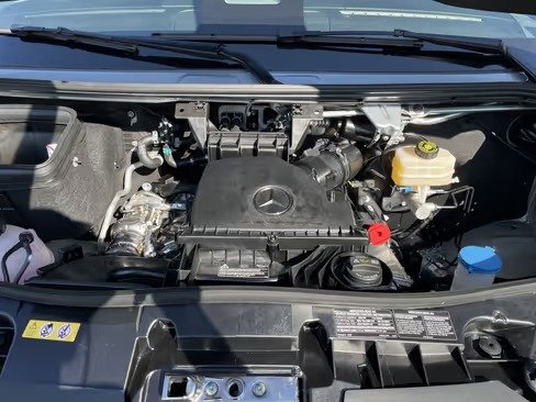 صورة السيارة